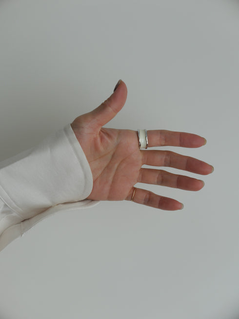 16. silver bobbin † white