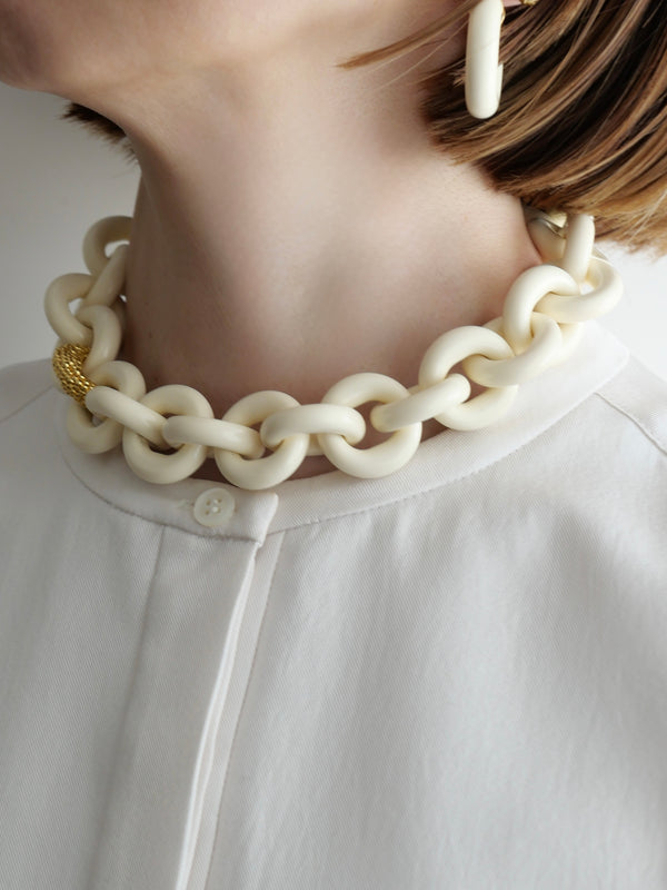 201. macaron necklace