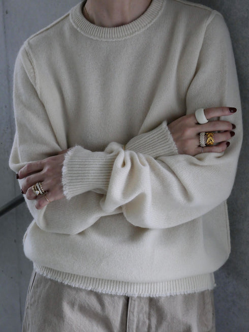 1213. luxe knit 08 cashmere essential(予約商品)