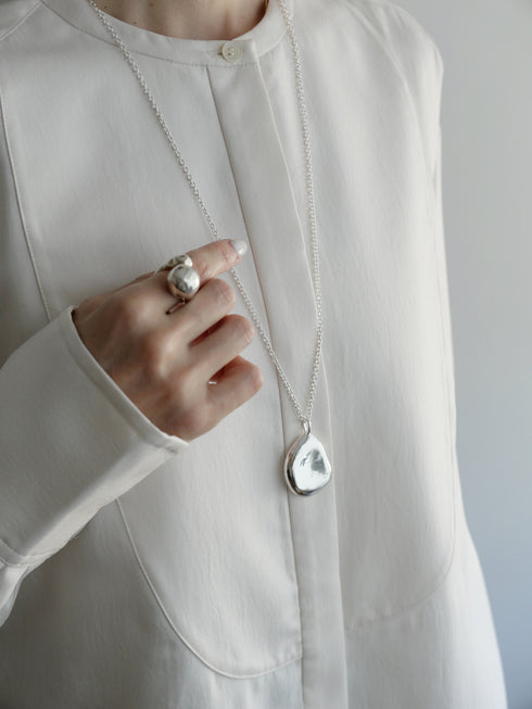 219. Manon necklace