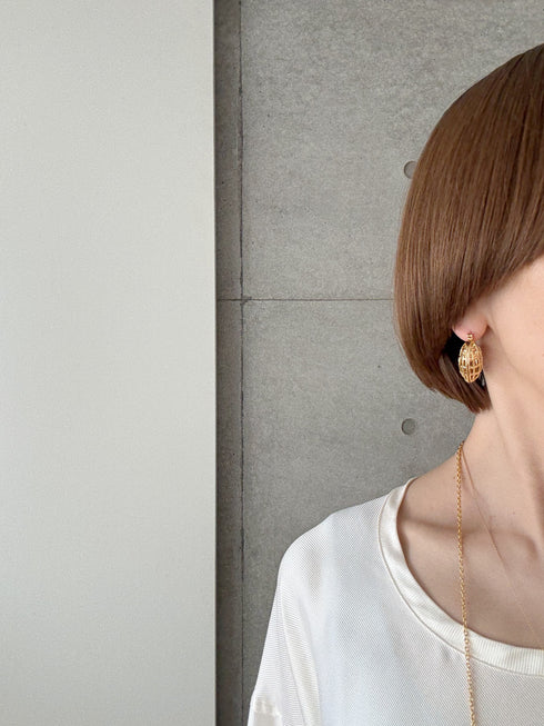 peekaboo heart hoop pierce