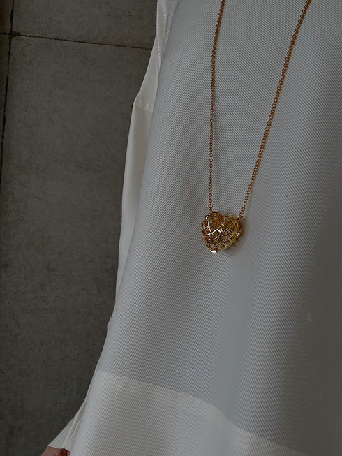 peekaboo heart necklace