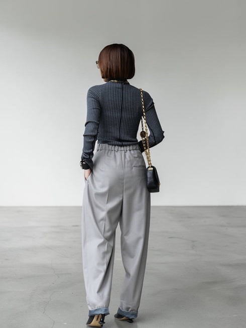 1210. smooth wool tuck pants(予約商品)