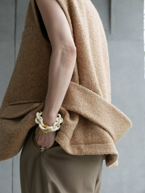 1203. back belt volume vest(予約商品)