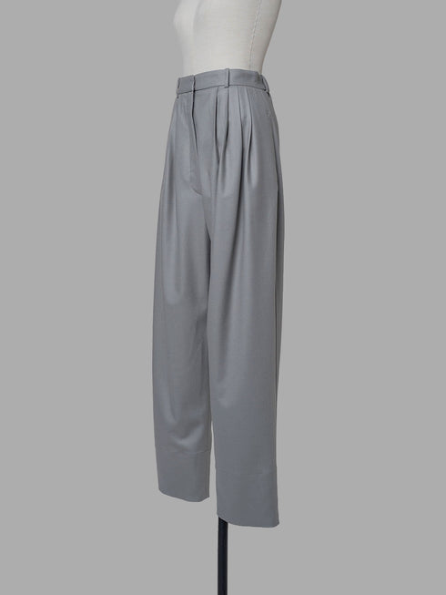 1210. smooth wool tuck pants(予約商品)
