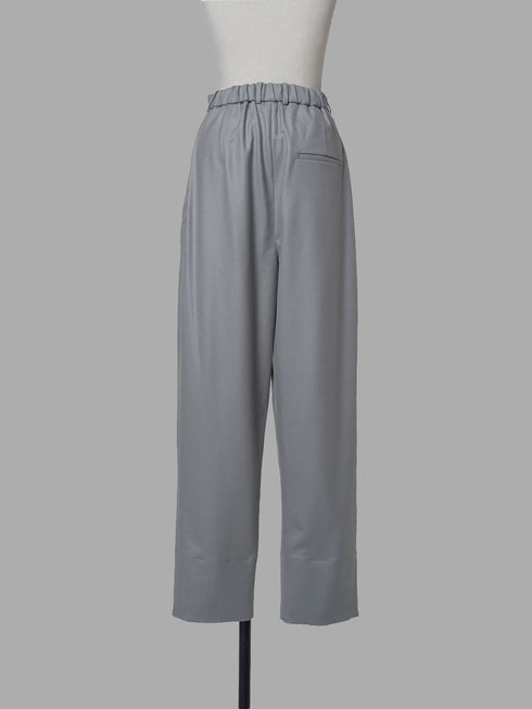 1210. smooth wool tuck pants(予約商品)