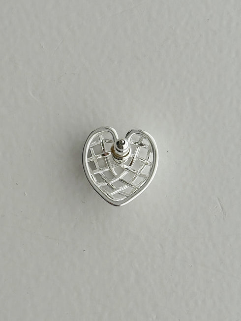 peekaboo heart petite pierce/earring