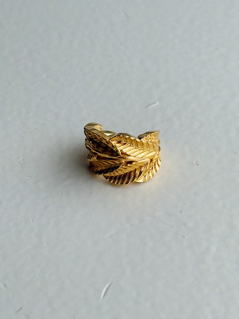 leaf earcuff