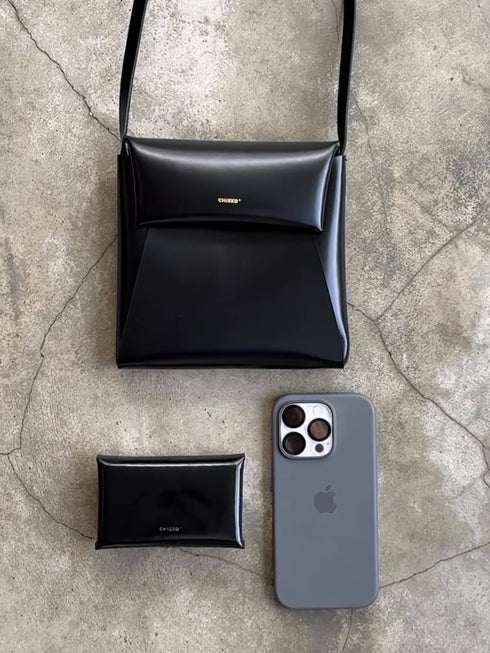 ORIGAMI- square shoulder